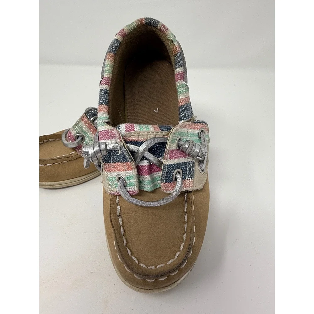 Sperry anchors aweigh